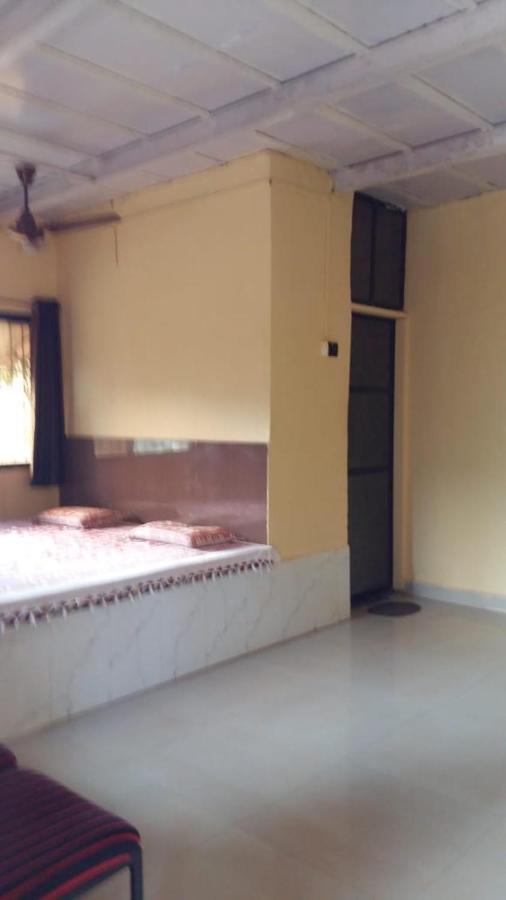Misty Woods Eco Cottages Harihareshwar Exterior foto